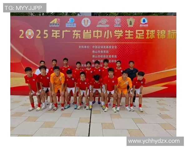 深圳足球队配合水平创新高助力球队在联赛中崭露头角