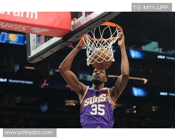 火箭队与雄鹿队激战正酣精彩直播尽在眼前不容错过