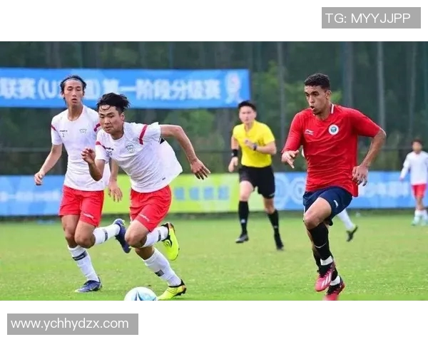 缅甸与中国U19足球队激战正酣谁能在青春赛场上笑到最后