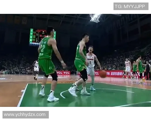 2020年CBA辽宁队对阵广东队的精彩对决回顾与分析