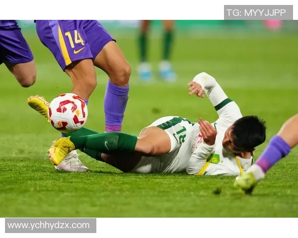 中超精彩对决泰达迎战鲁能全场直播尽在眼前不容错过 中超精彩对决泰达迎战鲁能全场直播尽在眼前不容错过