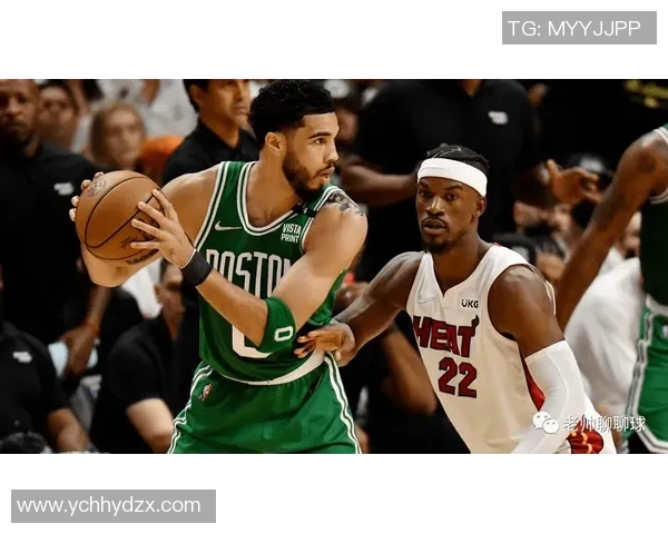 凯尔特人对决热火精彩瞬间回顾与分析 凯尔特人对决热火精彩瞬间回顾与分析