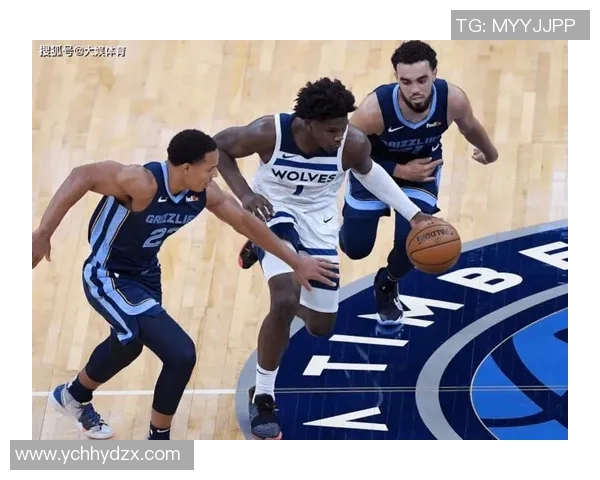 公牛队与森林狼队激战正酣谁能在这场对决中笑到最后 公牛队与森林狼队激战正酣谁能在这场对决中笑到最后