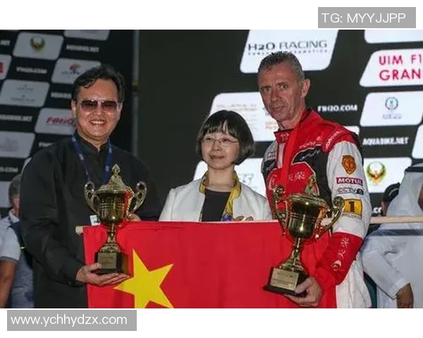 广州乒乓球队在世锦赛上的拼搏历程与荣耀时刻的特别报道 广州乒乓球队在世锦赛上的拼搏历程与荣耀时刻的特别报道